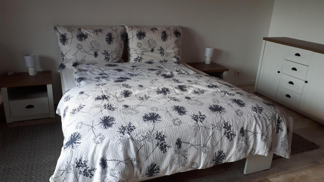 Feher Rozsa Apartman Cserszegtomaj Exterior foto