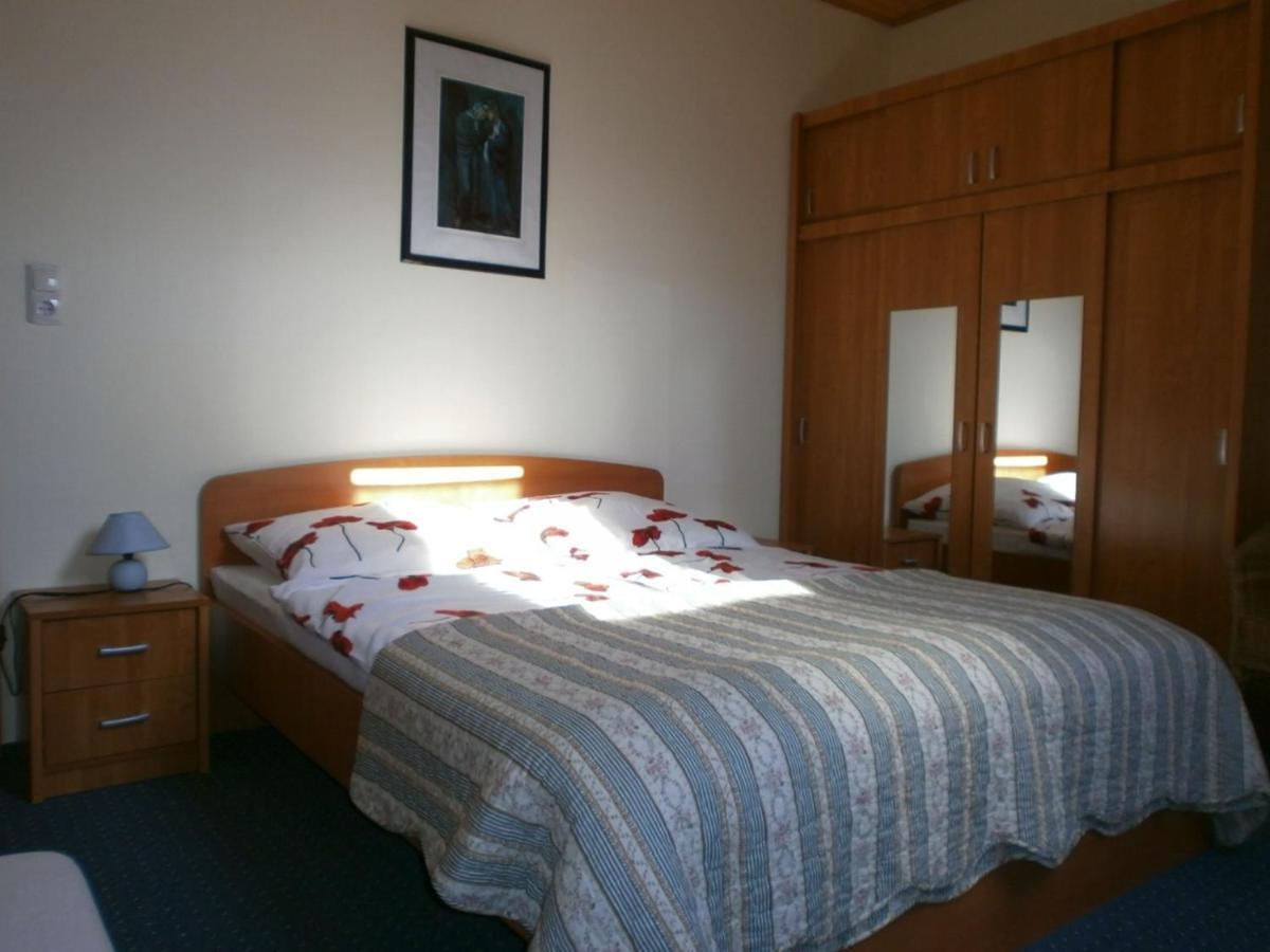 Feher Rozsa Apartman Cserszegtomaj Exterior foto